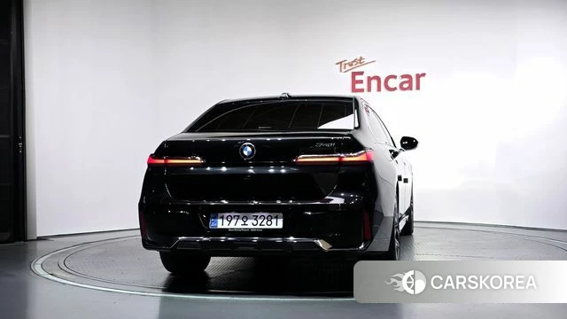 BMW 7 Series (G70) id 4991332 из Кореи 29
