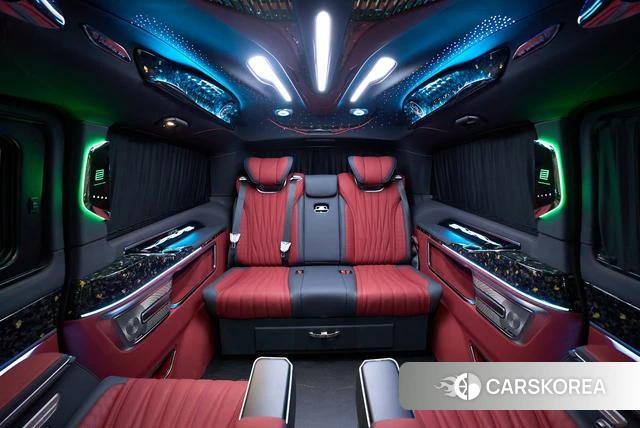 Mercedes-Benz V-Class 2024 Черный из Китая, фото 4