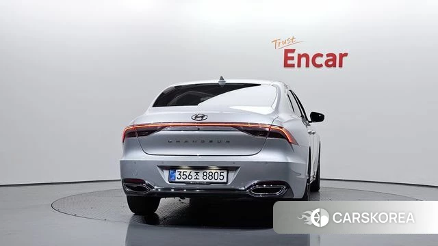 Hyundai The New Grandeur IG id 5002887 из Кореи 30
