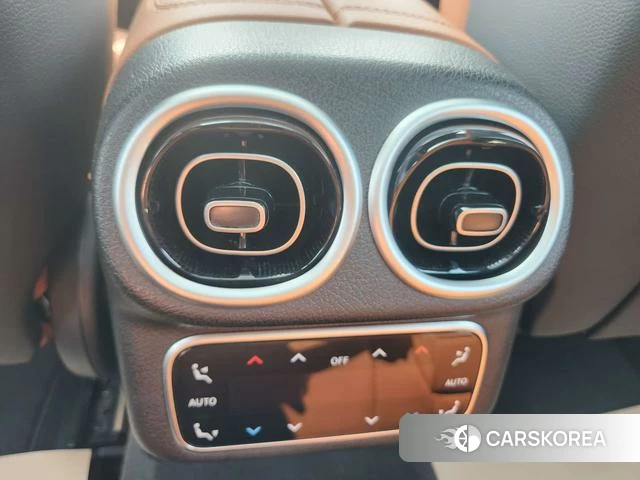 Mercedes-Benz GLC 2023 Черный из Китая, фото 6