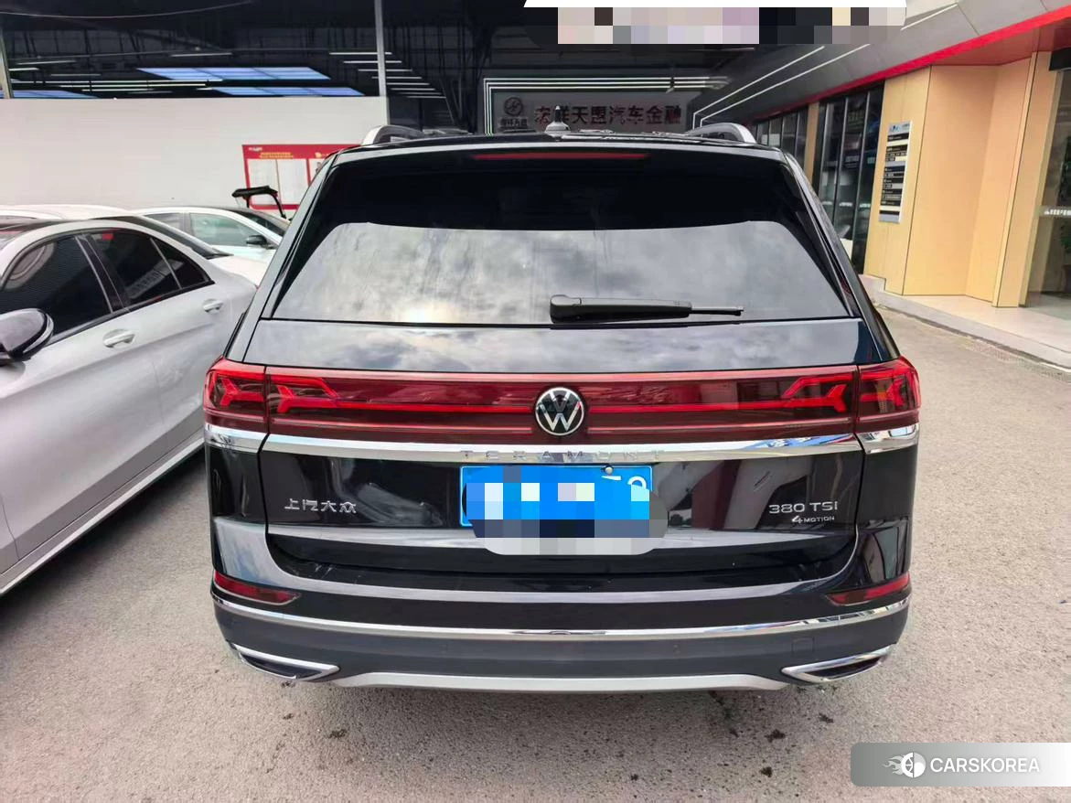Volkswagen Teramont 2023 Черный из Китая, фото 4
