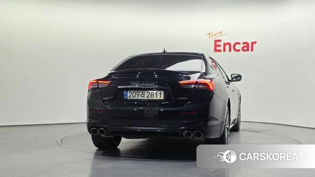 Maserati Ghibli id 5012850 из Кореи 14