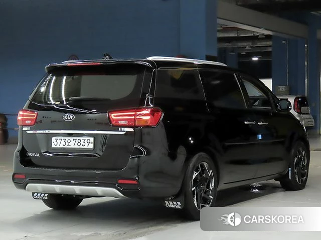 Kia The New Carnival id 5004041 из Кореи 14