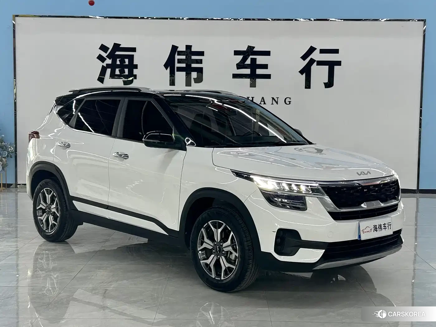 Kia KX3 2023 Белый из Китая, фото 6
