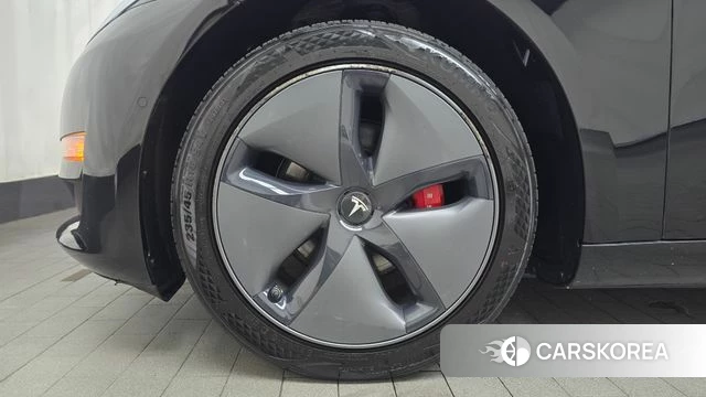 Tesla Model 3 id 4698153 из Кореи 24