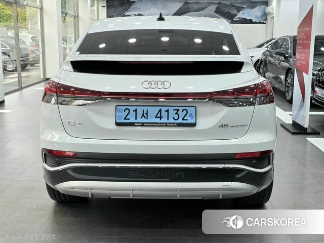 Audi Q4 e-Tron (F4) id 4979957 из Кореи 7