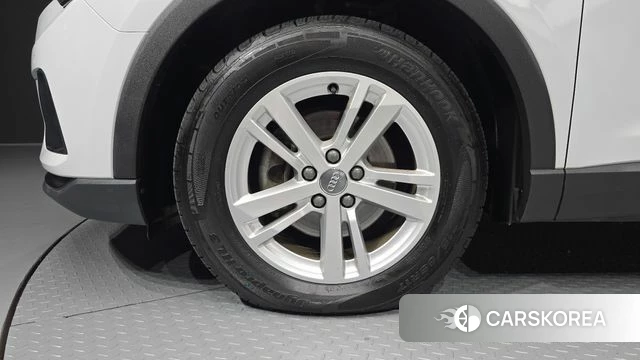Audi Q3 (F3) id 4997882 из Кореи 28