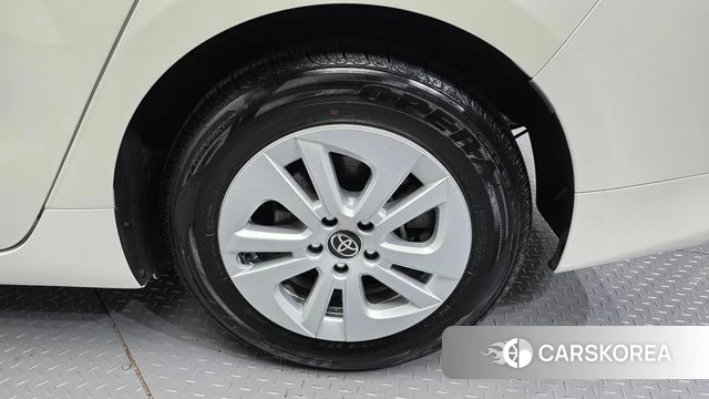 Toyota Prius 4th Generation id 5013864 из Кореи 25