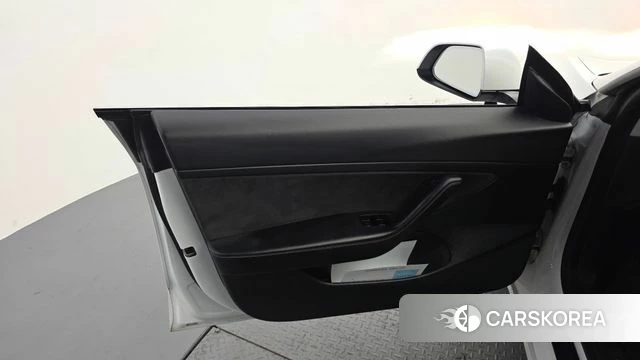 Tesla Model 3 id 4693169 из Кореи 7
