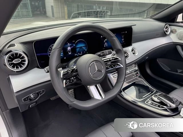 Mercedes-Benz E-Class 2021 Белый из Китая, фото 4