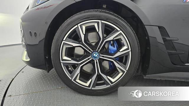 BMW i4 id 5022128 из Кореи 27