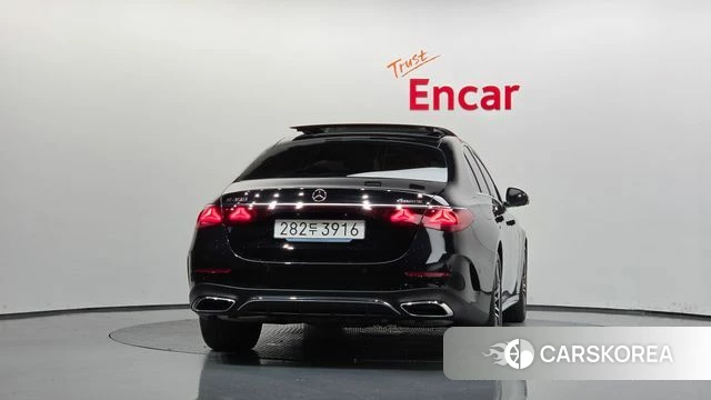 Mercedes-Benz E-Class W214 id 4985023 из Кореи 29