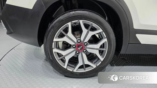 Kia Seltos id 4998439 из Кореи 27