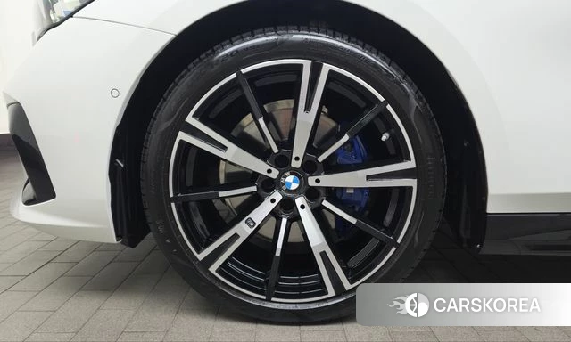 BMW 5 Series (G60) id 5052150 из Кореи 27