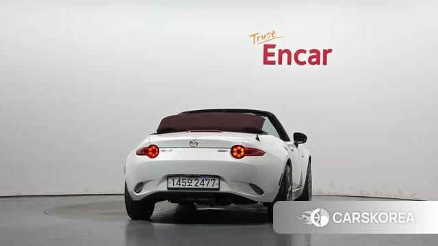 Mazda MX-5 MIATA id 4918733 из Кореи 25