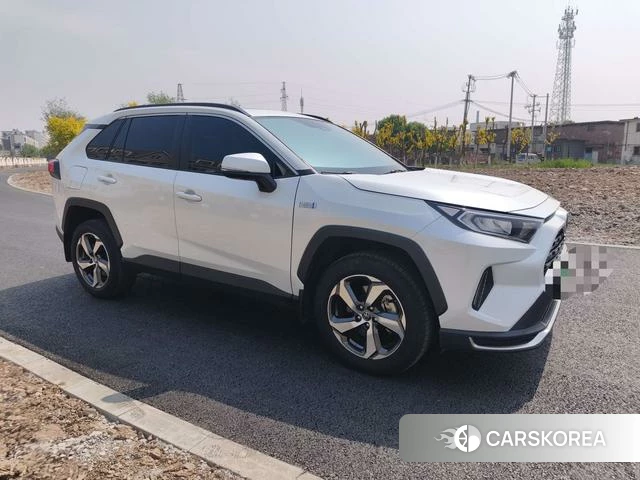 Toyota RAV4 2021 Белый из Китая, фото 4