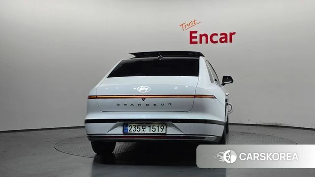 Hyundai Grandeur Hybrid (GN7) id 4975244 из Кореи 32