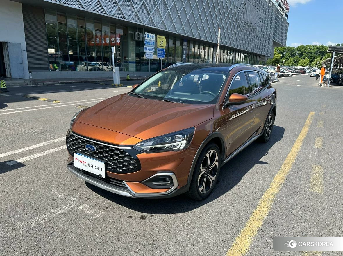Ford Focus 2020 Коричневый из Китая, фото 4