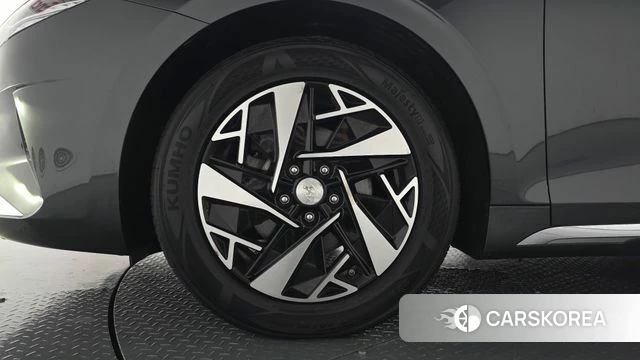 Hyundai The New Grandeur IG Hybrid id 5013076 из Кореи 34