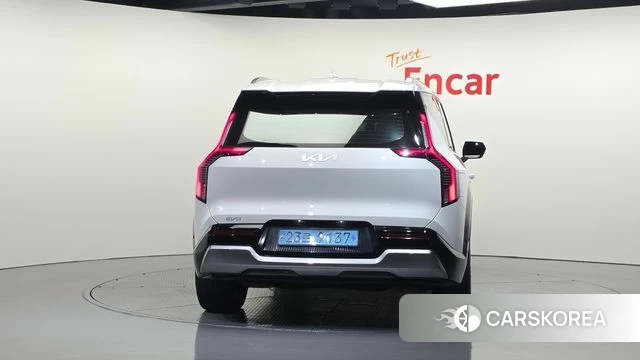 Kia EV9 id 4715482 из Кореи 14