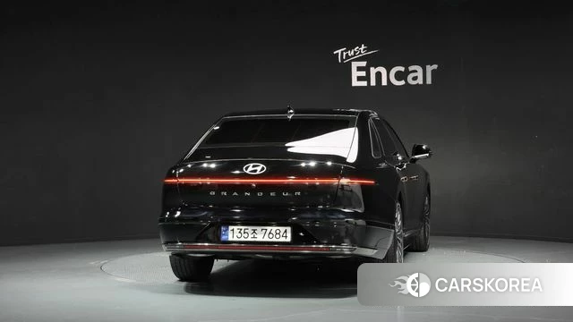 Hyundai Grandeur (GN7) id 4935006 из Кореи 14