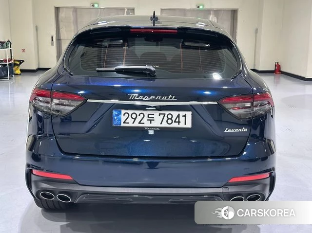 Maserati Levante id 5011660 из Кореи 9