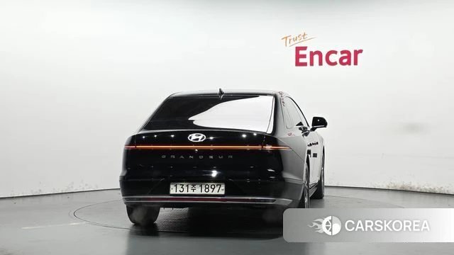 Hyundai Grandeur (GN7) id 5021639 из Кореи 14
