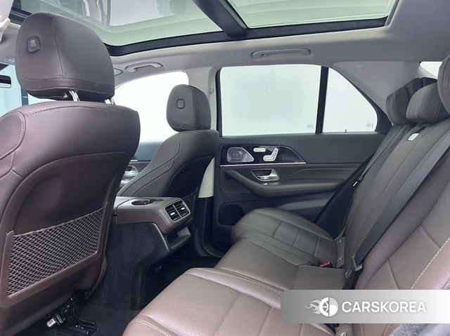 Mercedes-Benz GLE 2023 Черный из Китая, фото 6