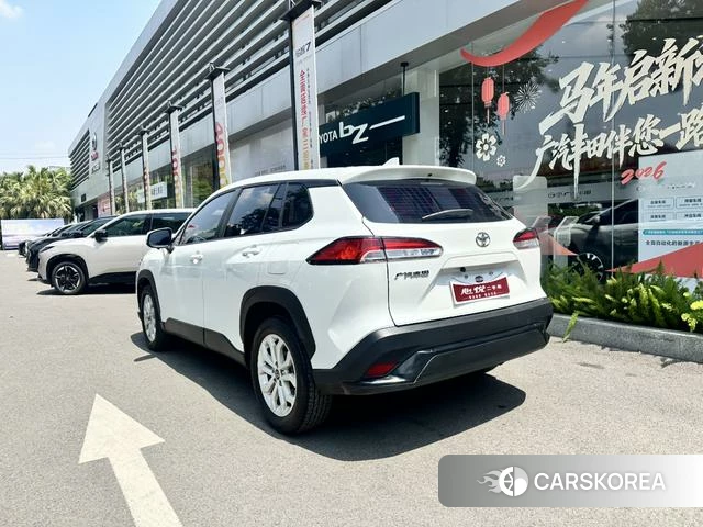 Toyota Frontlander 2023 Белый из Китая, фото 5