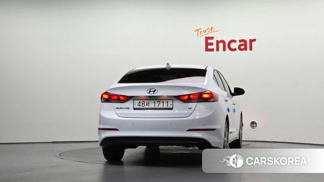 Hyundai Avante AD id 4713268 из Кореи 24