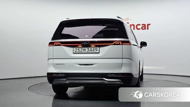 Kia Carnival 4th generation id 4735621 из Кореи 24