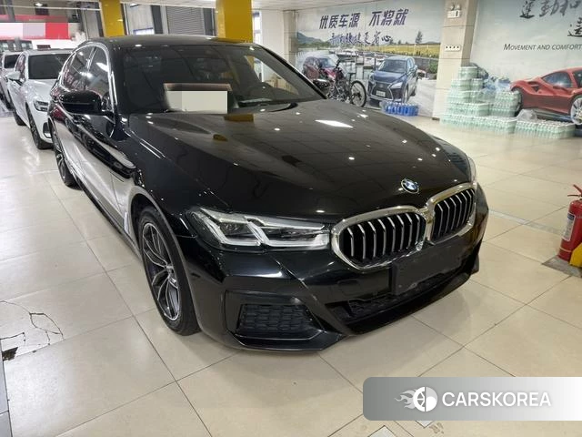 BMW 5 series 2021 Черный из Китая, фото 4