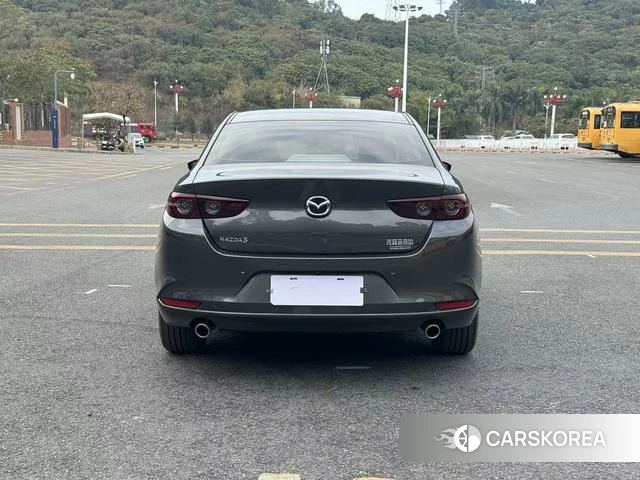 Mazda 3 2021 Темно-серый из Китая, фото 4