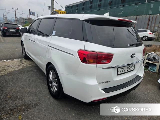 Kia The New Carnival id 5023638 из Кореи 14