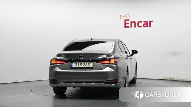 Lexus ES300h 7th generation id 4957921 из Кореи 32