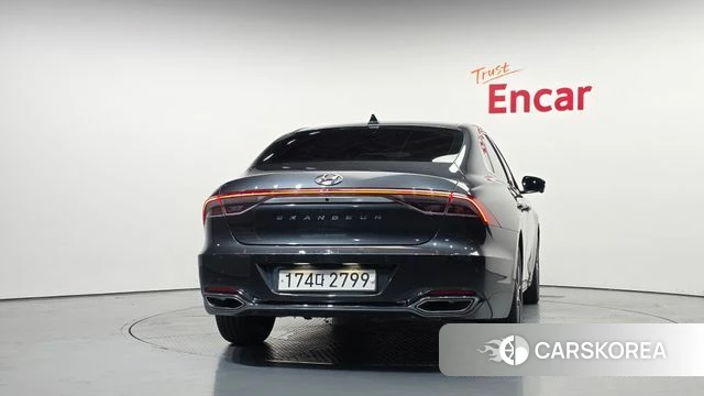 Hyundai The New Grandeur IG id 4651111 из Кореи 25