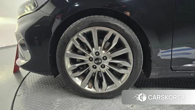 Kia K7 Premier id 5029000 из Кореи 29