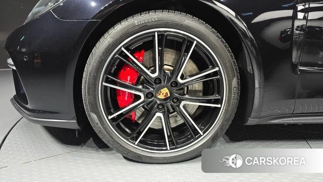 Porsche Panamera (971) id 4993410 из Кореи 29