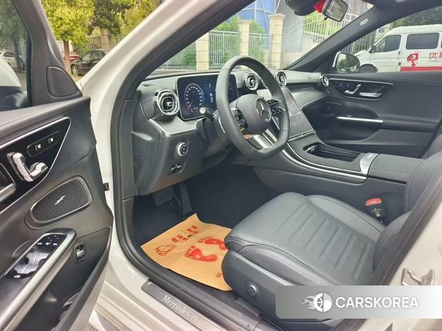 Mercedes-Benz C-class 2025 Белый из Китая, фото 4