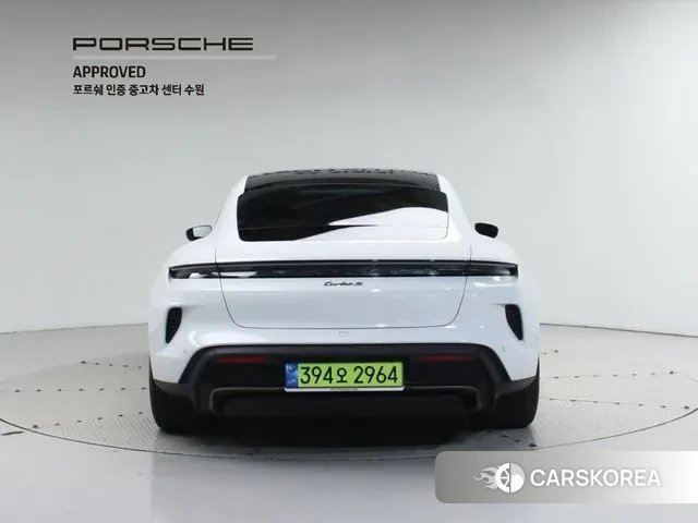 Porsche Taycan id 3341161 из Кореи 14