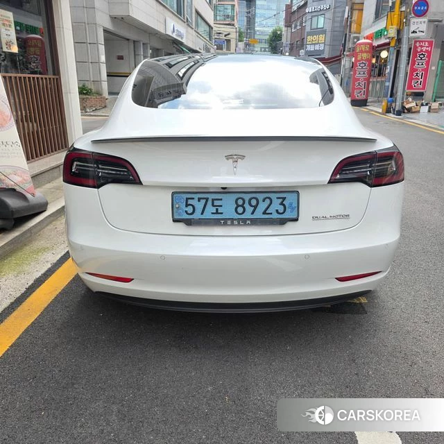 Tesla Model 3 2020 Белый из Кореи, фото 4