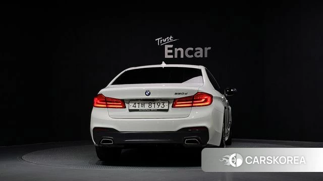 BMW 5 Series (G30) id 5014145 из Кореи 29