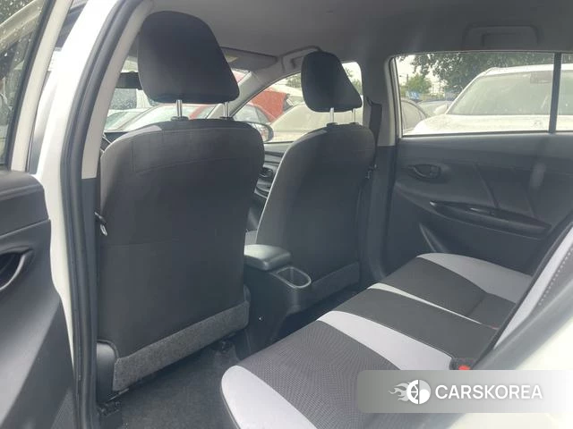 Toyota Yaris L 2021 Белый из Китая, фото 4