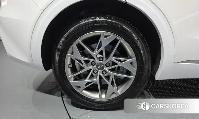 Genesis GV70 id 4965490 из Кореи 30
