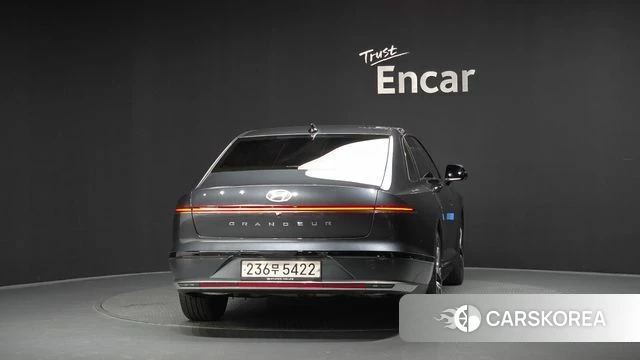 Hyundai Grandeur (GN7) id 4506429 из Кореи 28