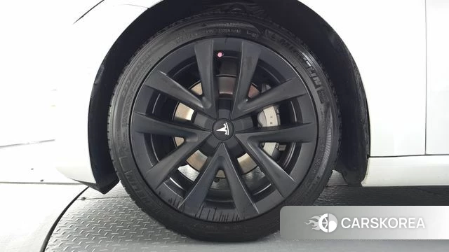 Tesla Model 3 id 4986707 из Кореи 29