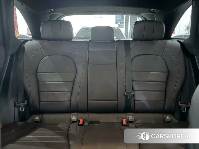Mercedes-Benz GLC 2021 Черный из Китая, фото 4