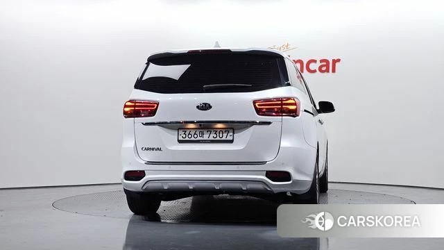 Kia The New Carnival id 3893459 из Кореи 14