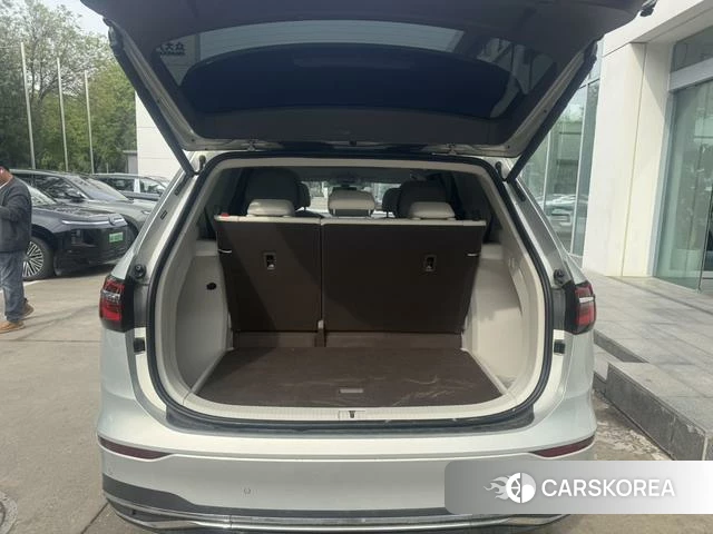 Volkswagen Viloran 2023 Желтый из Китая, фото 4