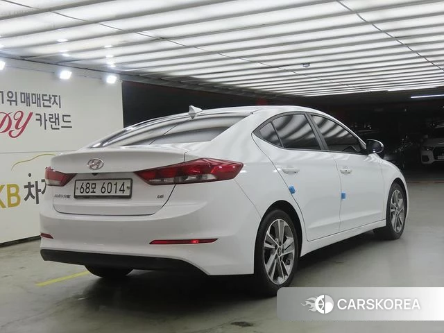 Hyundai Avante AD id 4978188 из Кореи 14